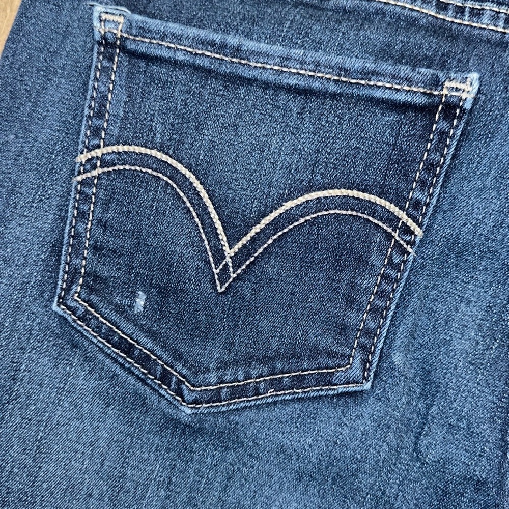 Size 30 x 29 Levi’s Jean Leggings. Professionally Hemmed to 29in - Picture 3 of 6
